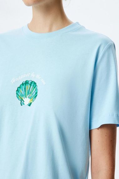 Koton Pamuklu Kısa Kollu Bisiklet Yaka Deniz Kabuğu Baskılı Tişört - fotoğraf 5