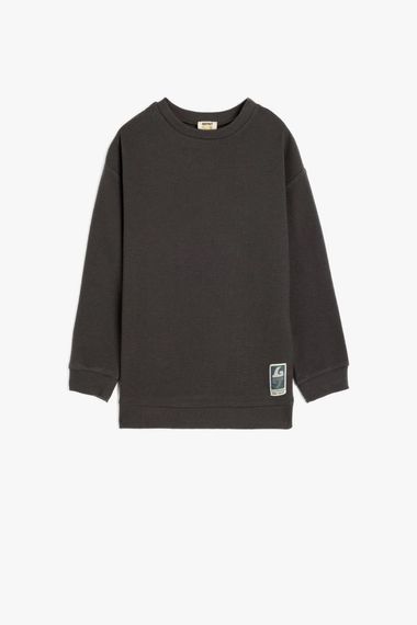 Koton Erkek Çocuk Uzun Kollu Etiket Detaylı Oversize Basic Sweatshirt - photo 1