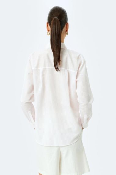 Koton Taş İşlemeli Cepli Kısa Kollu Çizgili Oversize Gömlek - صورة 4