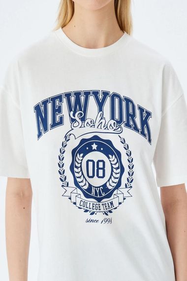 Koton Kolej Baskılı Bisiklet Yaka Kısa Kollu Tişört - fotoğraf 5