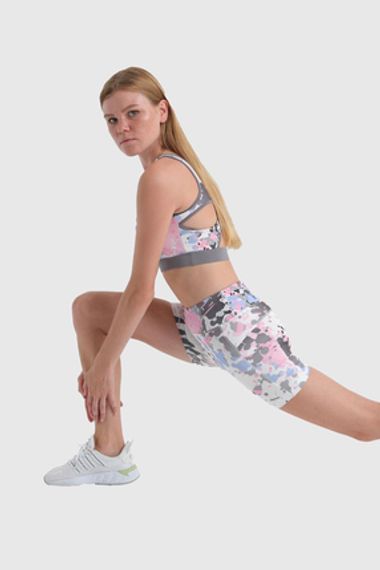 شورت ليكرا نسائي ميكروفايبر باللون الزيتي - موديل 17054، متوفر بأحجام: S، M، L، XL من ماركة الملابس الداخلية - صورة 3