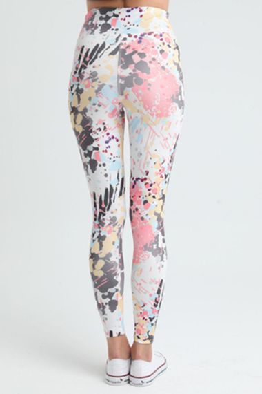 تسوقي تى شورت رياضي نسائي باللون الخردل من ماركة أندر وير بمقاسات S و M و L - صورة 5