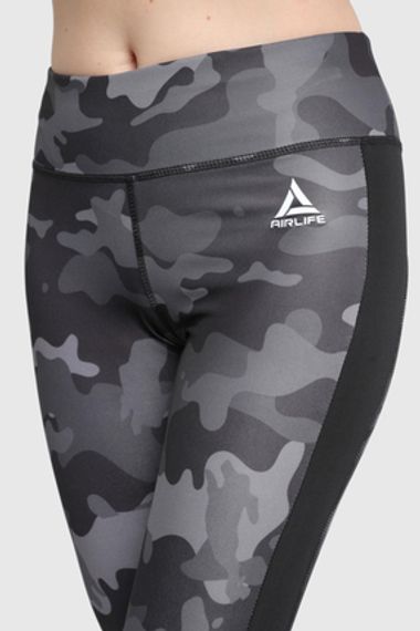 Спортивні легінси для жінок чорного кольору S, M бренду Underwear - фото 3