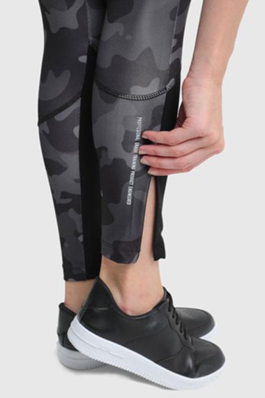 Спортивні легінси для жінок чорного кольору S, M бренду Underwear - фото 4