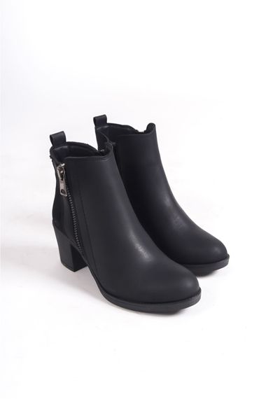 Nehar Women's Black Color Zippered Heeled Boots - photo 2
