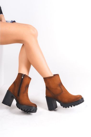  Nawen Tan Zippered Women's Heeled Boots - photo 2