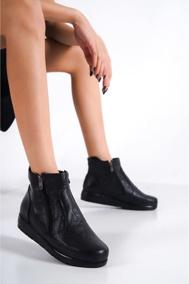 Daye Black Genuine Leather Boots with zipper - photo 1