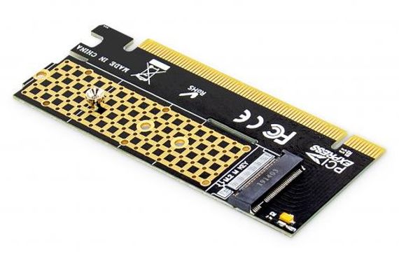 Адаптерна плата Digitus M.2 NVMe SSD PCIe 3.0, підтримка різних форм-факторів SSD, швидкість передачі даних до 6 Гбіт/с, сумісність з Windows və Linux