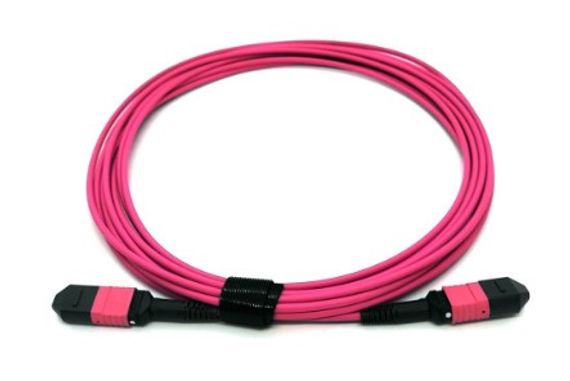 Beek MPO Kablosu, dişi-dişi, OM4, B cross, 12 cores, SENKO konektor, 20 metre<br>Beek MPO cable, female-female, OM4,B cross,12 cores, SENKO connector, 20m