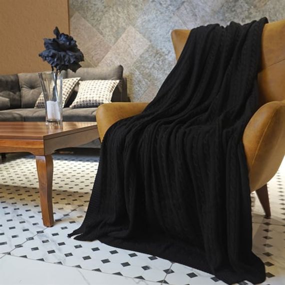 Черное трикотажное одеяло из 100% органического хлопка для телевизора