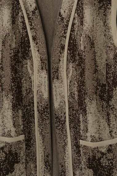 Жіноча коричнева пісочно-молочна жилетка з V-вирізом - фото 2