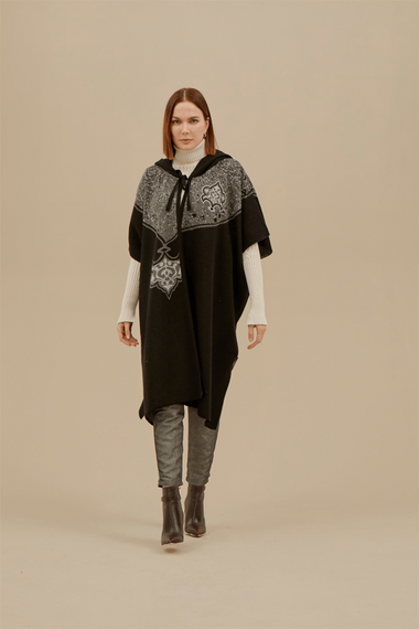 Women's Black Green Tomb Poncho - photo 2