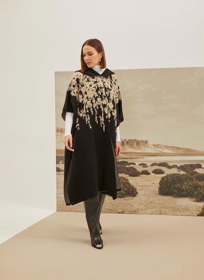 Women's Black Stone Flower Patterned Poncho - photo 3