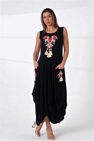 Markano Black Crew Neck Heart Embroidered Sleeveless Pocket Asymmetric Cut Long Dress - photo 1