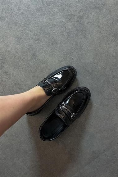 Markano Forza Sıyah Rugan Tokalı Kadın Loafer Ayakkabı