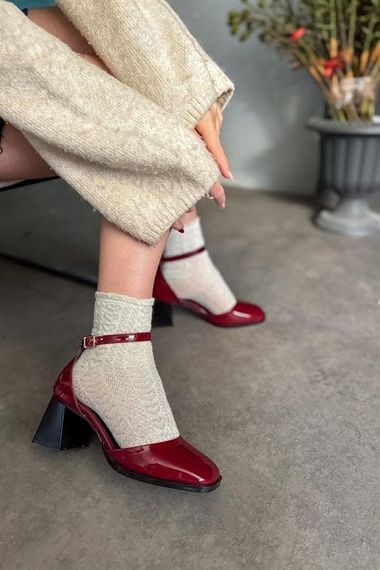 Markano Desina Bordo Rugan Biye Detaylı Kadın Topuklu Ayakkabı