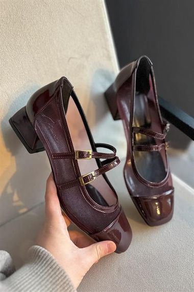 Markano Mişa Bordo Rugan Çift Toka Detaylı Kadın Topuklu Ayakkabı