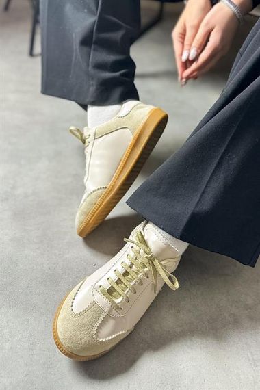 Markano Araz Bej Cilt Süet Detaylı Kadın Sneakers