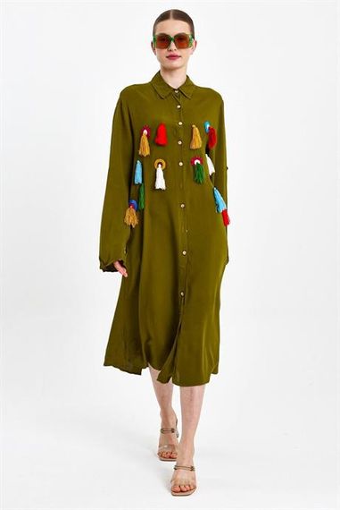 Markano Haki Sırtı Kızılderili Baskılı 3D Çiçek Nakışlı Püsküllü Uzun Gömlek Elbise - photo 2