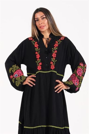 Markano Siyah V Yaka Balon Kollu Çiçek Nakışlı Uzun Elbise - fotoğraf 3