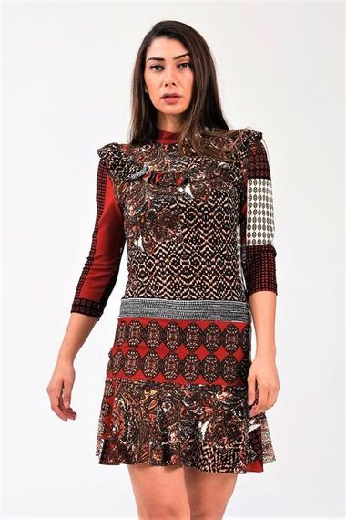 Markano Bordo Patchwork Uzun Kollu Fırfır Detaylı Kısa Elbise - fotoğraf 4