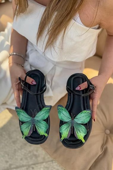 Markano Mesa Siyah Yeşil Kelebek Detaylı Kadın Sandalet - صورة 1