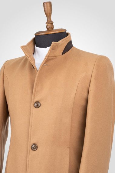 Suitmen Judge Collar Stamp Coat Light Camel - photo 2