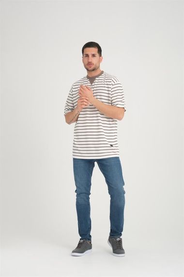 Zarf Yaka Detaylı Çizgili Oversize T-Shirt - Vizon - fotoğraf 3