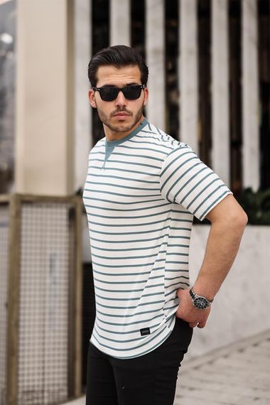 Zarf Yaka Detaylı Çizgili Oversize T-Shirt - Mint Yesili - fotoğraf 1