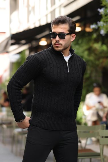 Мужской трикотажный свитер с косичкой и полу-молнией - черный - фото 5