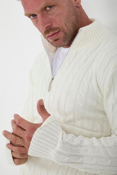 سويتر رجالي بفتحة نصفية بتصميم ضفائر الشعر - إكروا - صورة 3