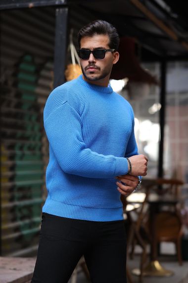 Чоловічий трикотажний светр на велосипедний виріз з селанік в'язання - світло-блакитний, 100% бавовна, оверсайз стиль для комфорту і елегантності - фото 4