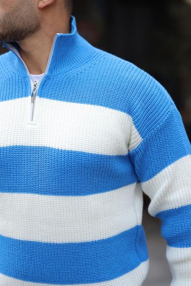 Мужской джемпер с полузастежкой и полосатым узором из трикотажа - синий - фото 4
