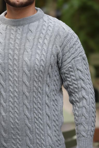 Універсальний трикотажний светр Comfort Fit з в'язкою, сіро-каменевий, м'який та теплий, чудово підходить для будь-якого стилю та обсягу - фото 3