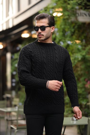 Уютный свитер с косичкой и круглым вырезом Comfort Fit - черный, идеален для стиля и комфорта в холодную погоду - фото 1