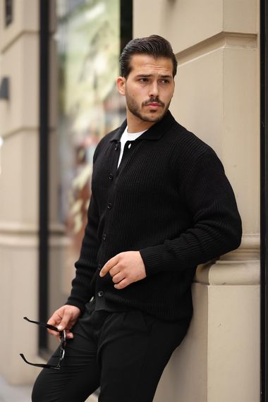 Чоловічий кардиган Oversize з гудзиками, в'язаний в техніці Селанік, чорного кольору - фото 3