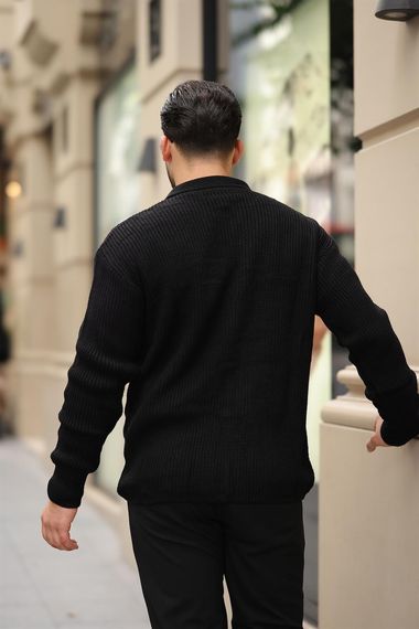 Чоловічий кардиган Oversize з гудзиками, в'язаний в техніці Селанік, чорного кольору - фото 4