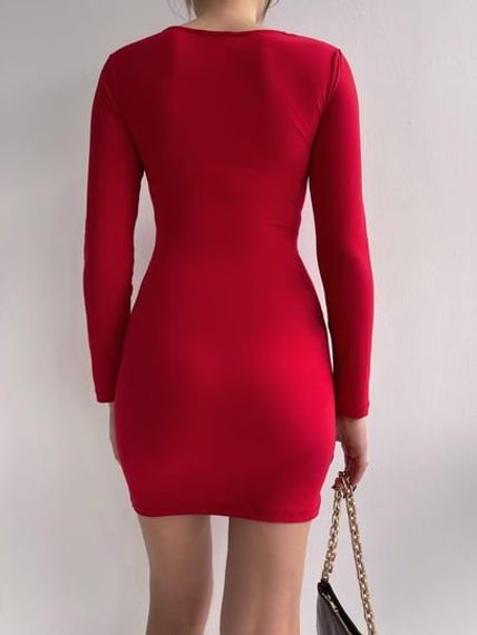 Красное платье с драпированным асимметричным воротником - фото 4