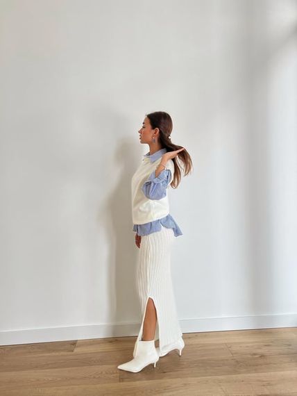 Half Turtleneck Sweater High Waist Skirt White Suit - photo 3