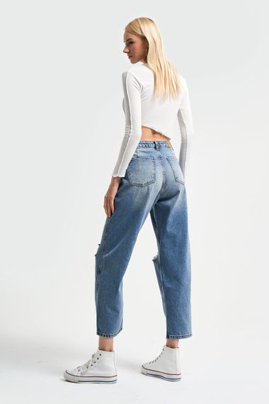 Women's Tint Denim Color Relax Fit Denim Ripped at the Knee - photo 3