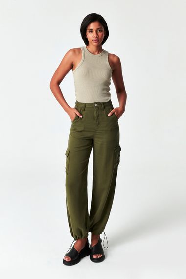 Women's Khaki Color Cargo Pocket Leg Elastic Jogger Fit 100% Cotton Trousers - photo 3