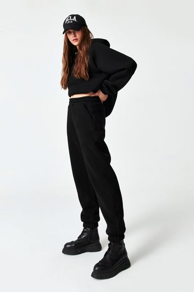 Women's Black Color Elastic Waist and Leg Sweatpants with Ribbon Inside - photo 2