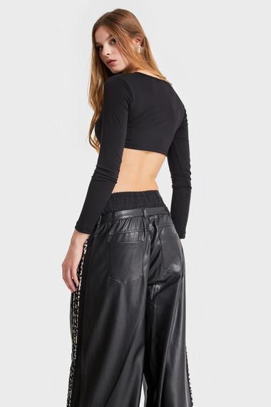 Kadın Siyah Renk Esnek Kumaş Crop Fit Top - photo 2