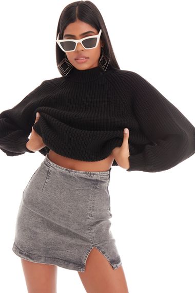 كنزة تريكو محبوكة سميكة باللون الأسود للنساء - صورة 1