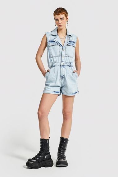 Kadın Snow Kot Rengi Önden Düğmeli Bol Kesim Denim Şort Tulum - fotoğraf 2