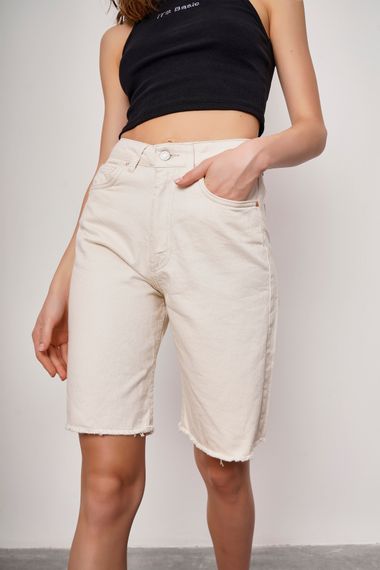 Kadın Raw Renk Midi Boy Yüksek Bel Jean Şort - fotoğraf 4