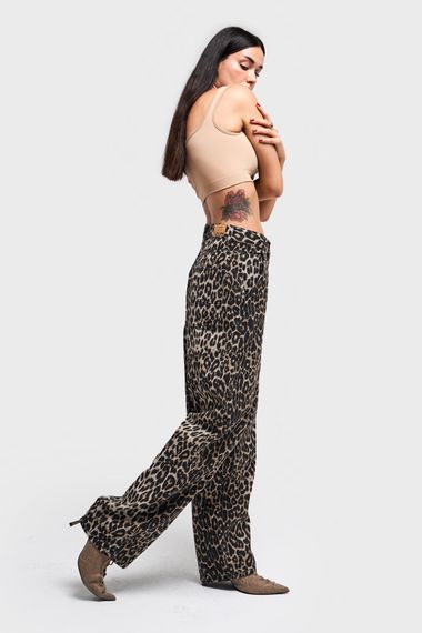 Скейт-фіт штани для жінок з оригінальним леопардовим принтом з 100% бавовни - фото 3
