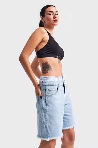 Kadın İce Kot Rengi Boxer Detaylı Midi Boy Denim Şort - fotoğraf 5