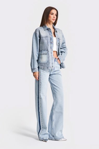 Kadın Kot Rengi T-4S5-27 Parlak Taşlı Oversize %100 Koton Yandan Cepli Tasarım Denim Ceket - صورة 4