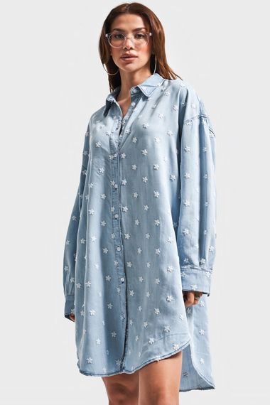 Kadın Snow Kot Rengi 1S5-3 Çiçek Nakışlı Oversize Tasarım Denim Gömlek - photo 1